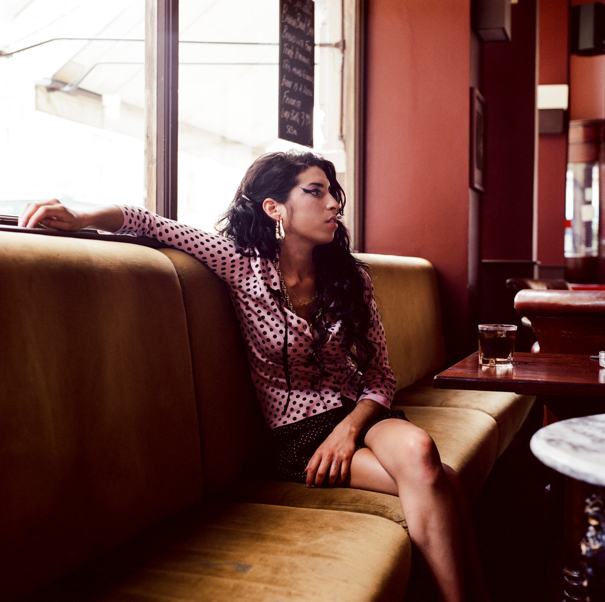 Amy Winehouse, Back to Black photo shoot by Mischa Richter